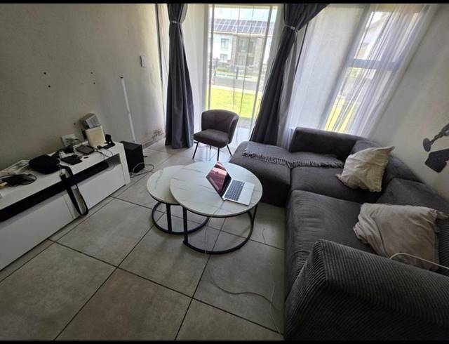 2 BEDROOM PROPERTY TO RENT IN GLEN MARAIS